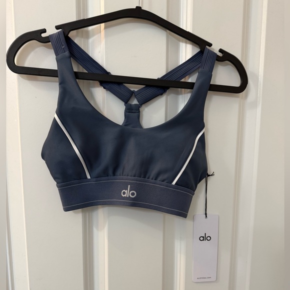 NWT ALO Yoga Airlift Suit Up Bra size XXSmall in Bluestone/White - Picture 3 of 6